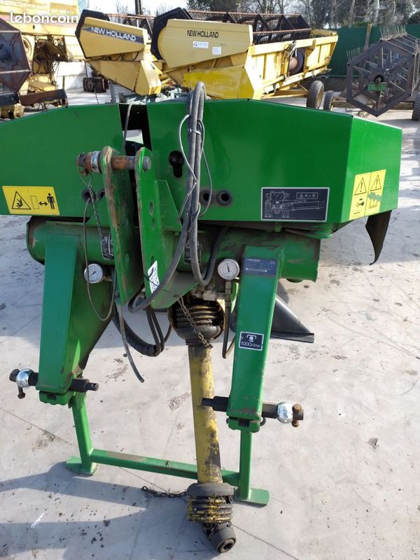 John Deere 331 (image 3)