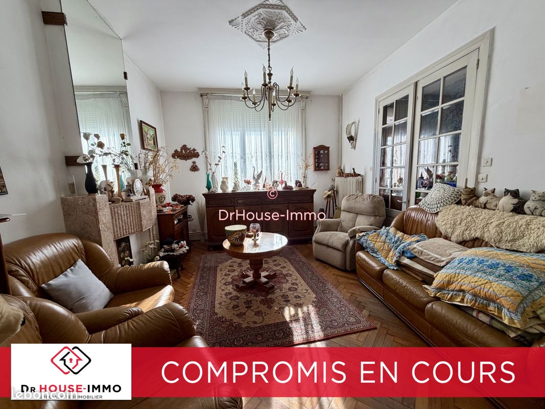 Maison 7 pièces 147 m² · à Bruay-sur-l'Escaut · 147 m² · 139 000 €