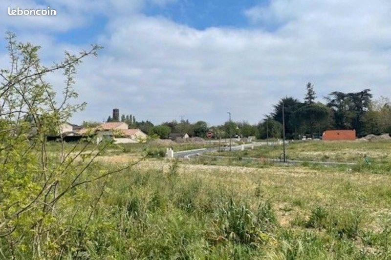 Terrain 422 m² · à Buzet-sur-Tarn · 79 500 €