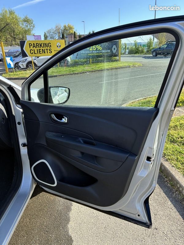 Renault Captur Life TCe 90 18 (image 5)