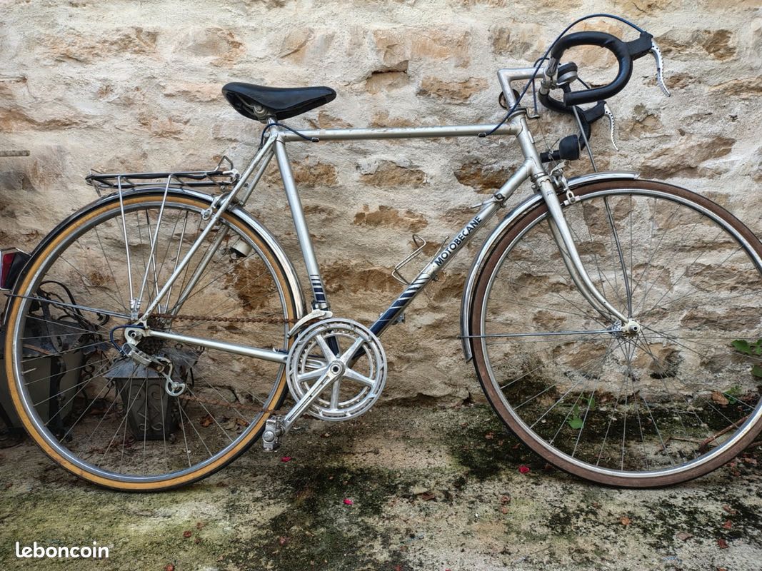 ⚪ Cône De Course Avant Pour Moyeu - Ancien Et Rare - Bianchi - Fabriqué En Italie
