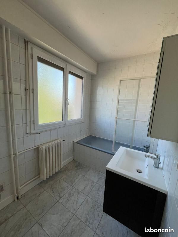 Appartement a louer saint-maur-des-fosses - 2 pièce(s) - 66 m2 - Surfyn