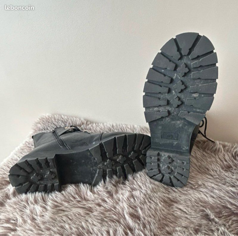 Bottines pointure 43 (image 2)