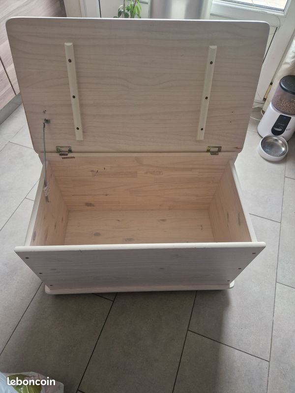 Coffre bois blanc (image 3)