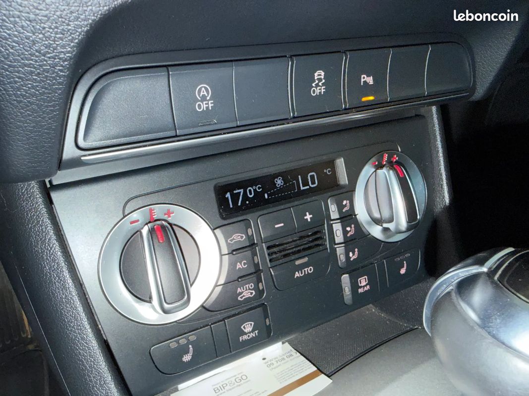 AUDI Q3 2.0 211ch Ambiente - Suivi Complet - Intérieur Cuir - Sièges Chauffants - Attelage (image 11)