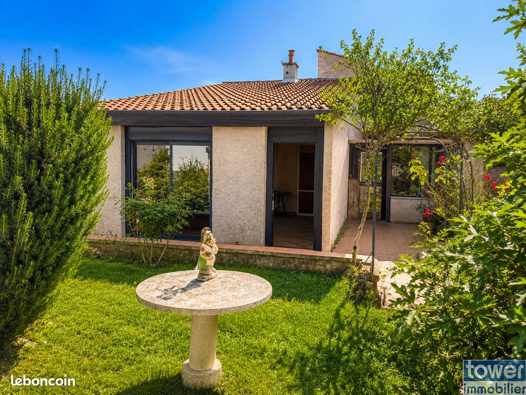 Maison 4 pièces 96 m² · à Villefranche-de-Rouergue · 96 m² · 136 000 €