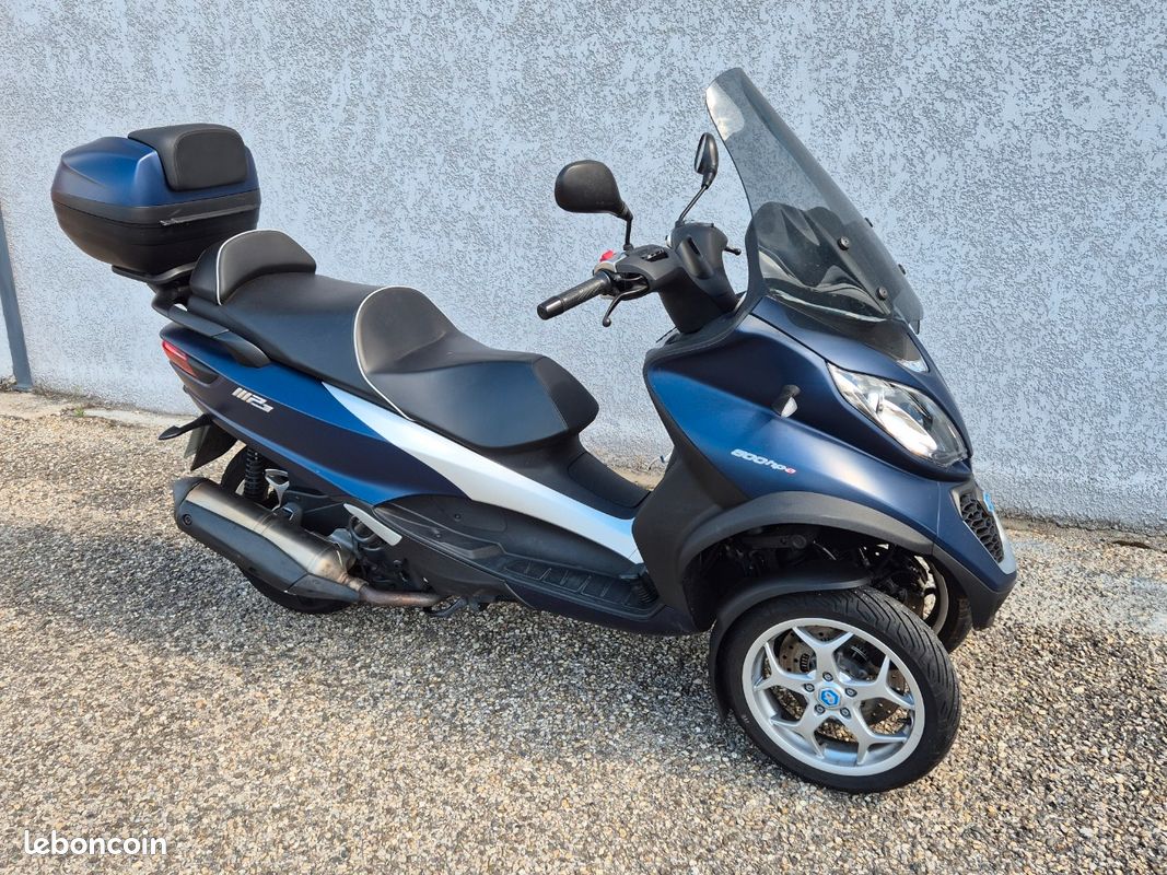 Piaggio Mp3 300 Piaggio 500 Hpe PIAGGIO MP3 YOURBAN 300 – Maquina