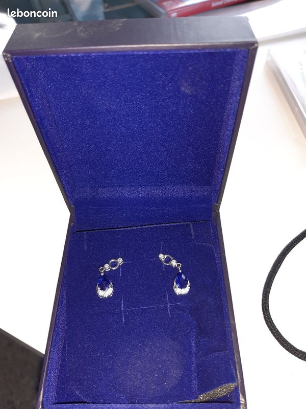 Boucles d'oreilles argent (image 2)