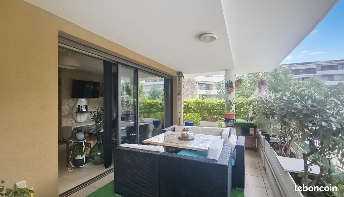 Appartement 3 pièces 78 m² · à Fréjus · 78 m² · 350 000 €