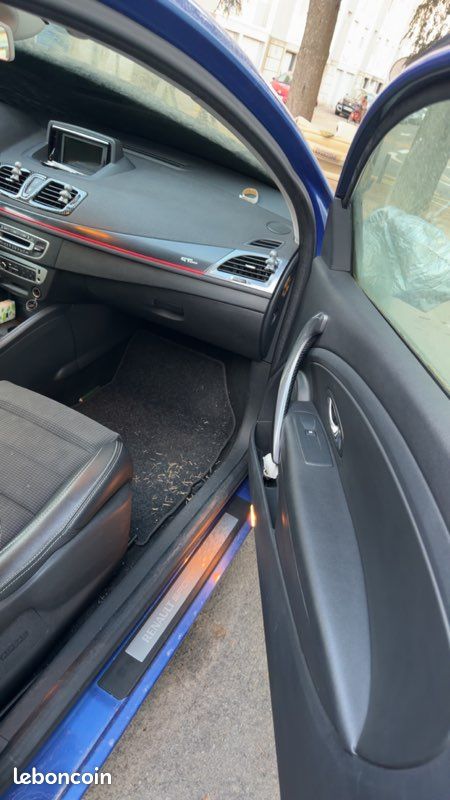Voiture Renault, Mégane coupé GTline (image 11)