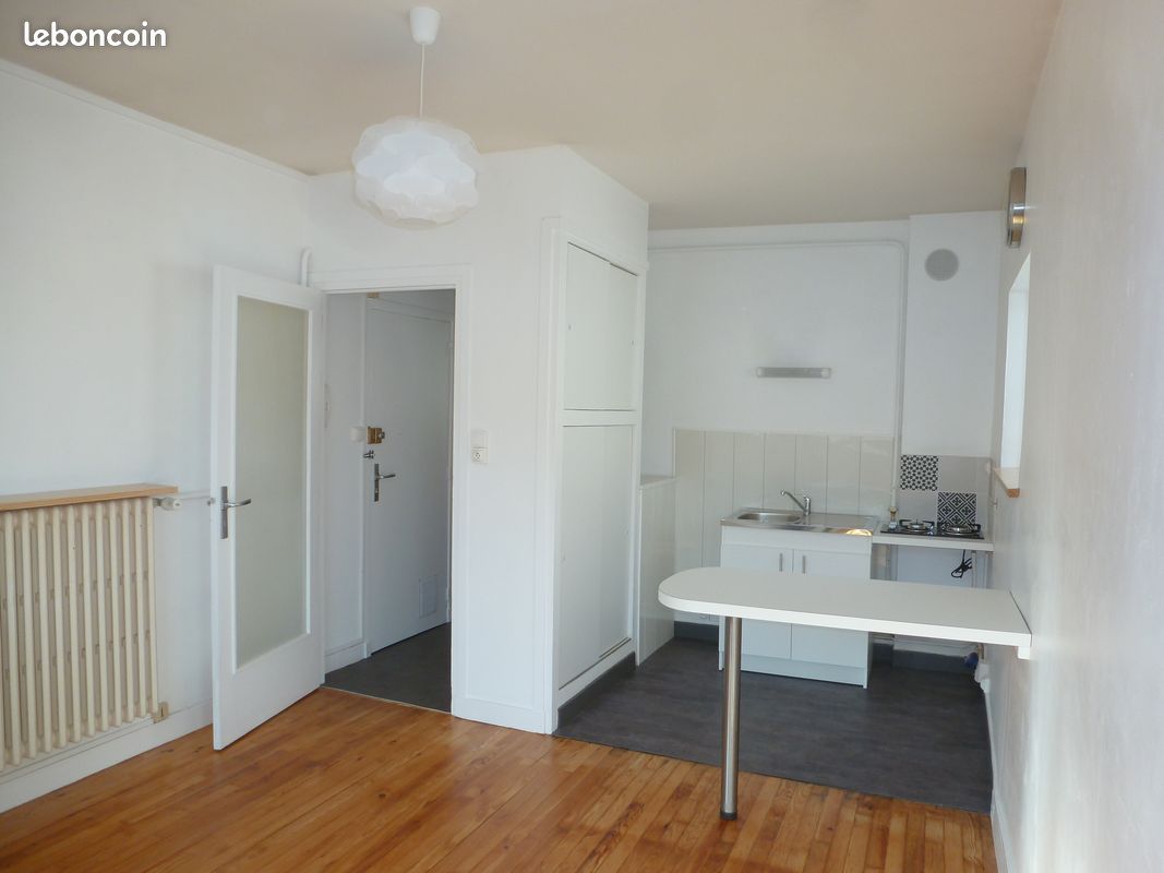Appartement 2 pièces 37 m² · à Chamalières · 37 m² · 530 €