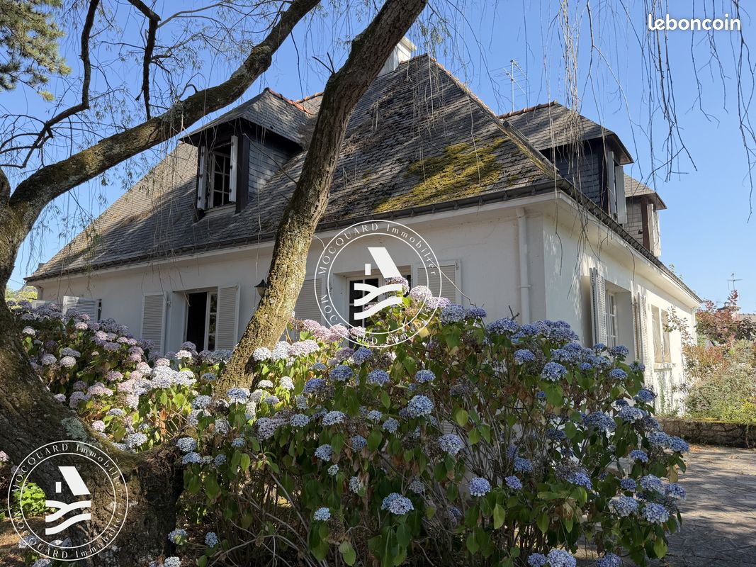 Maison 7 pièces 156 m² · à Saint-Philibert · 156 m² · 730 000 €