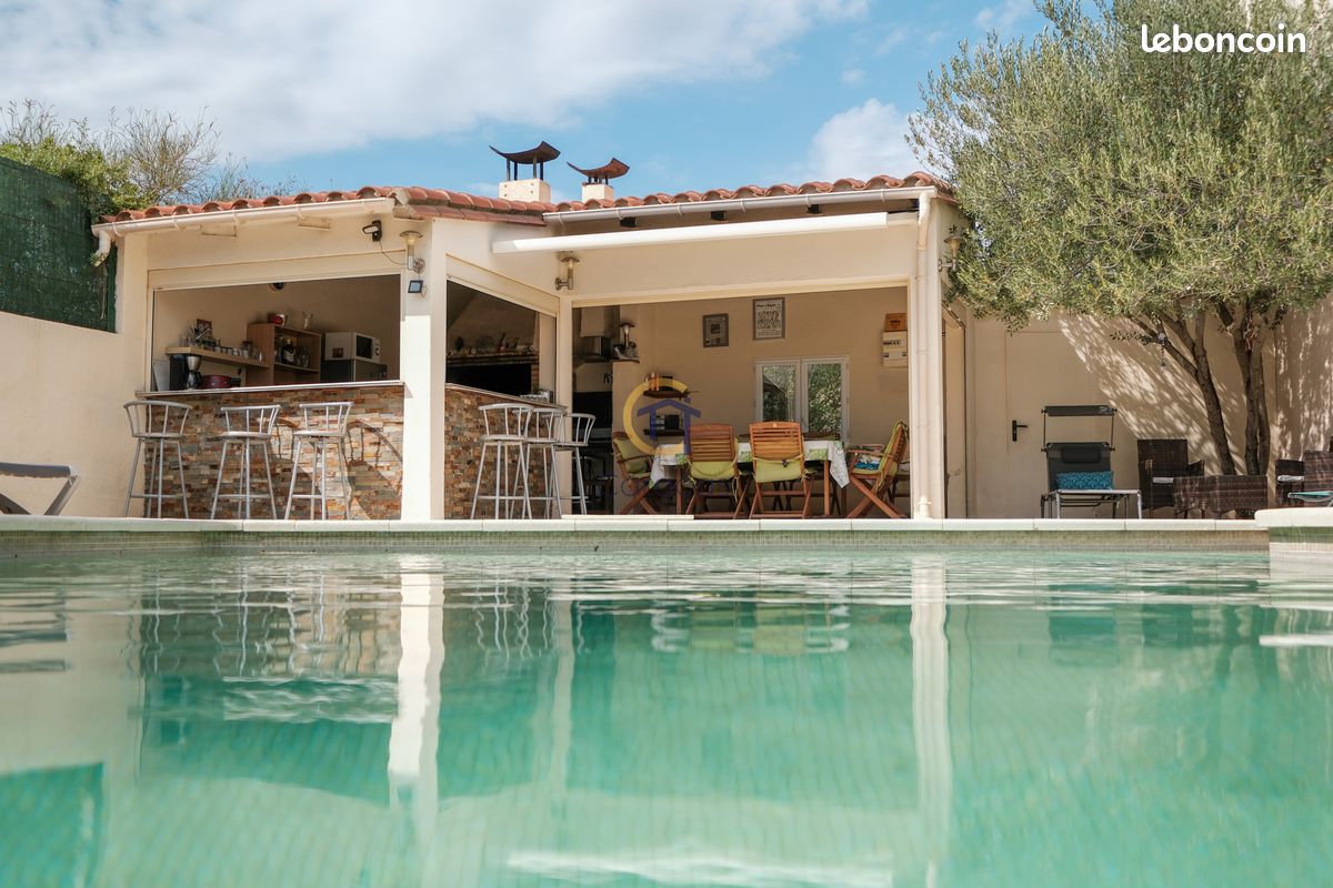 Maison 10 pièces 322 m² · à Thuir · 322 m² · 934 500 €