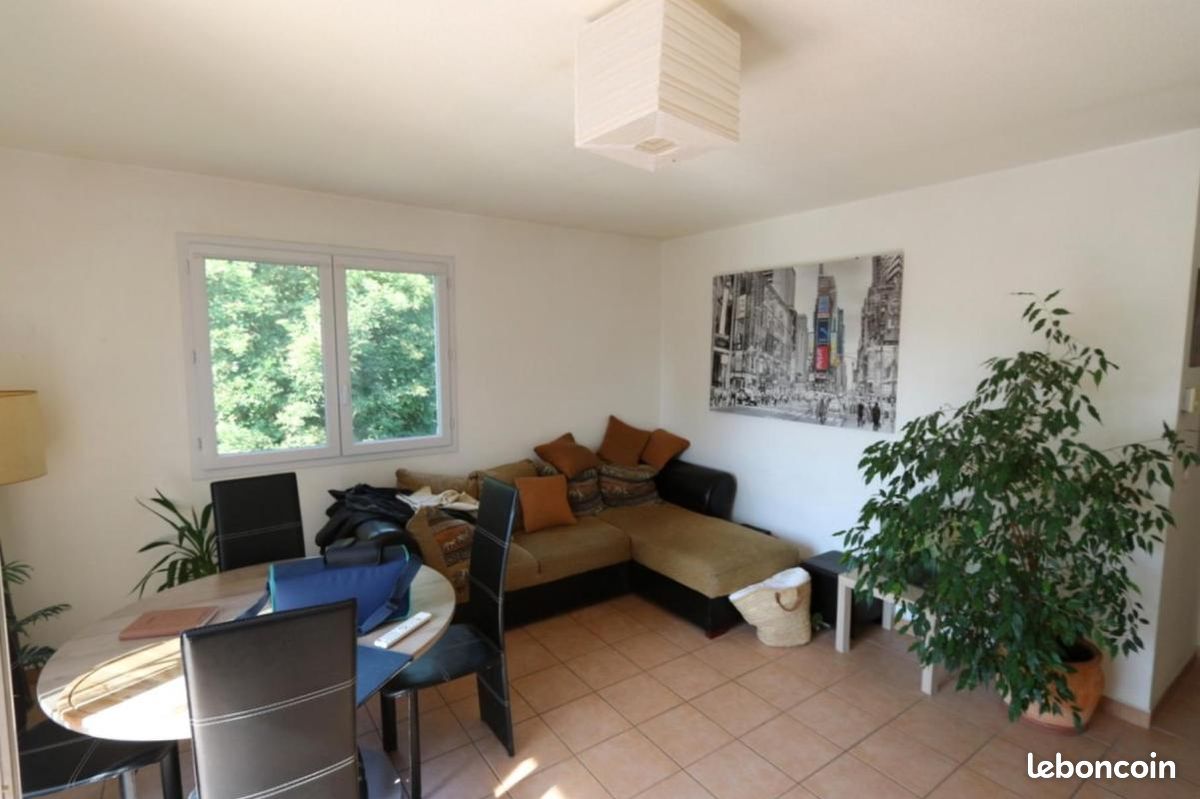 Appartement a louer montelimar - 4 pièce(s) - 81 m2 - Surfyn