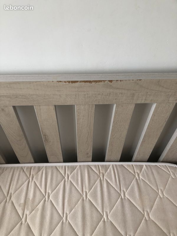 Lit + matelas bébé (image 4)