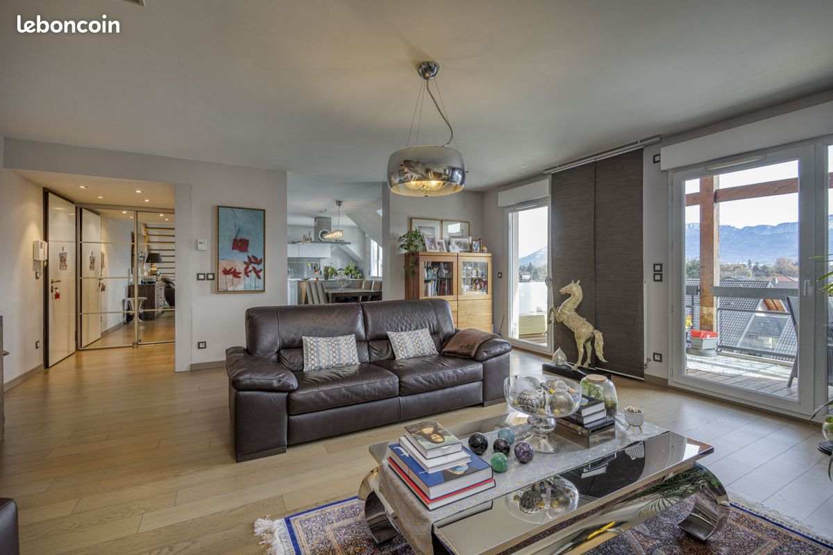 Appartement 4 pièces 100 m² · à Poisy · 100 m² · 581 500 €