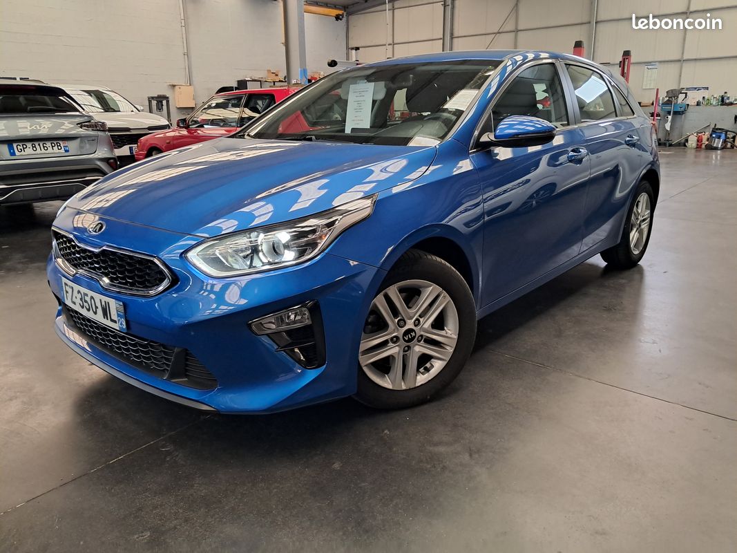 Kia ceed 1.6 CRDI 136 MHEV active DCT7 faible kms (image 1)