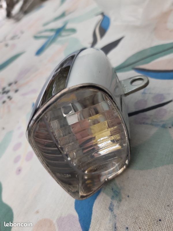 Phare avant motobecane soubitez vélo vintage 1970s ance à