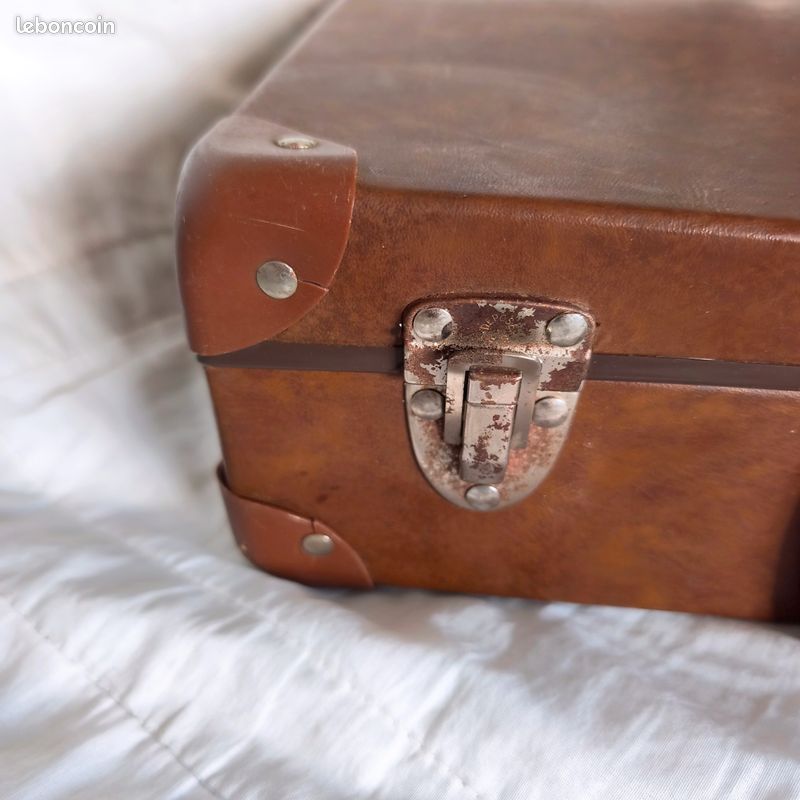 3 Valises Vintage Marron - Vendu