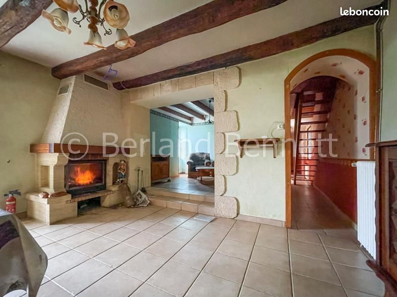 Maison 9 pièces 120 m² - Sauzé-Vaussais 79190 (image principale 3)