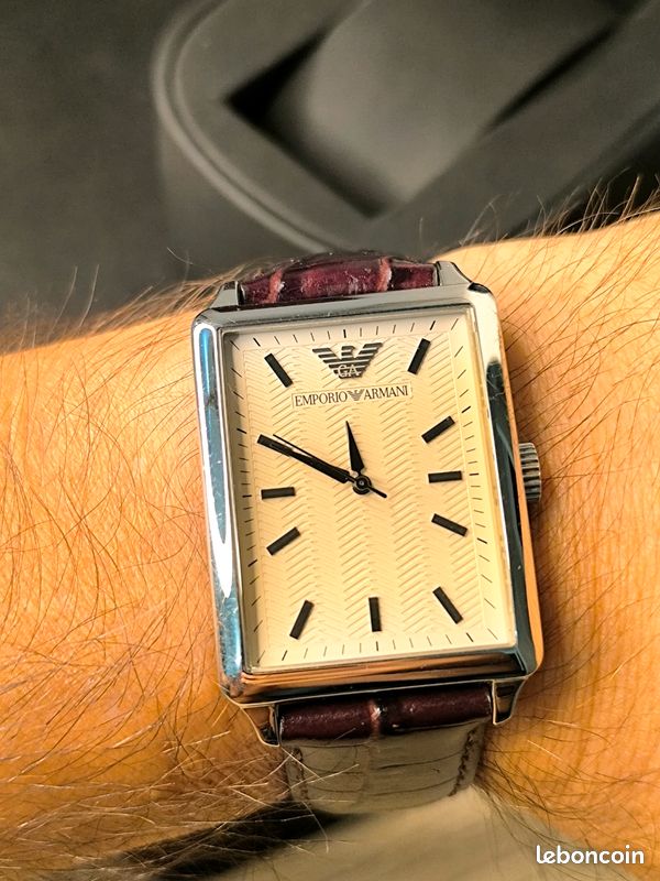 ✅Montre Vintage Emporio Armani💯 Superbe Etat ✅ Offrez-vous l'élégance (image 1)