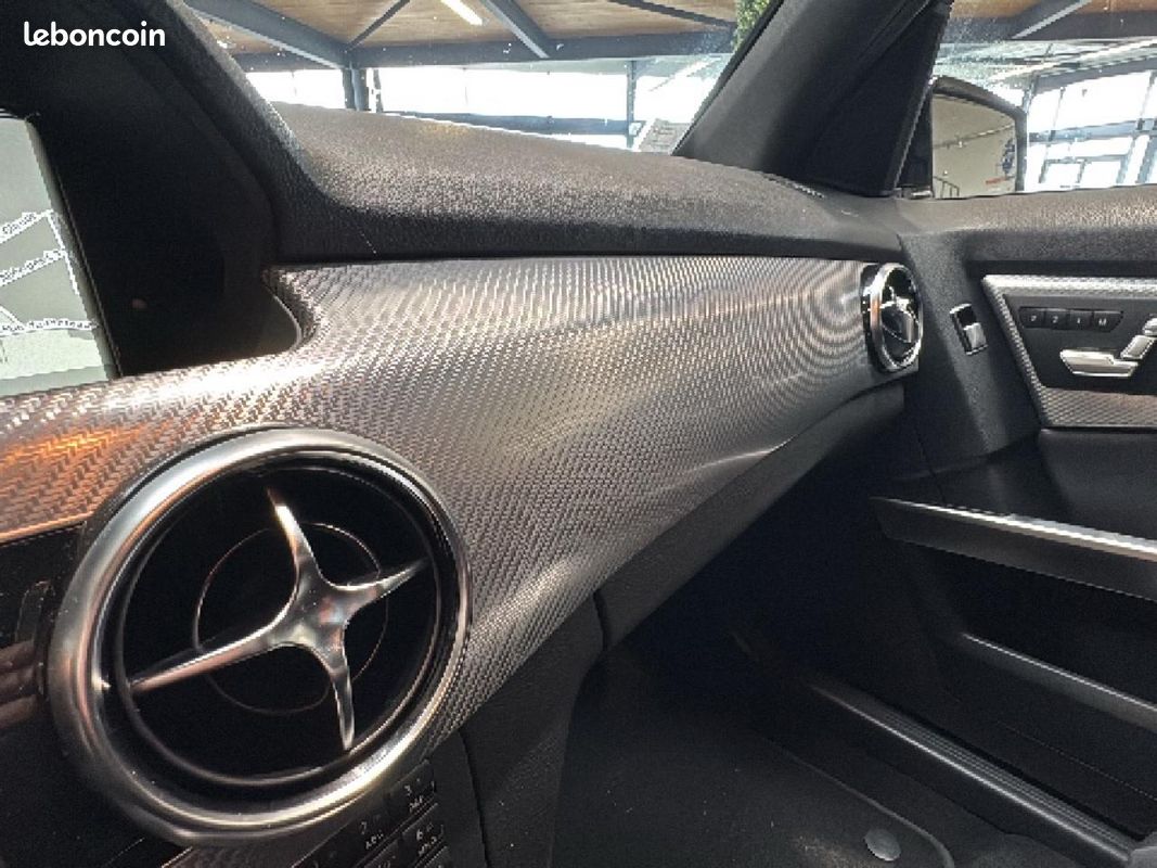MERCEDES CLASSE GLK 350 4matic 7gtronic + (image 30)
