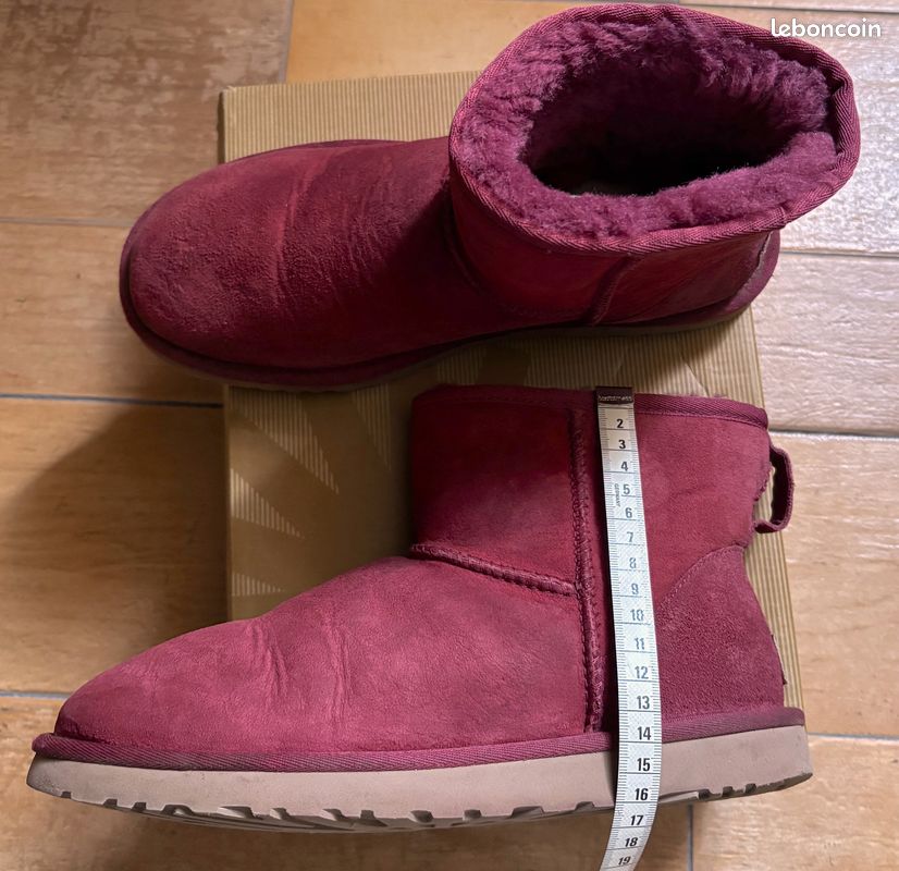 🌺 UGG Classic Couleur T 40 🌺 40· Très bon état· UGG
