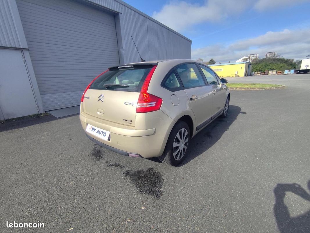 CITROEN C4 1.6i 16V - 110 BERLINE Pack Ambiance PHASE 1 (image 8)