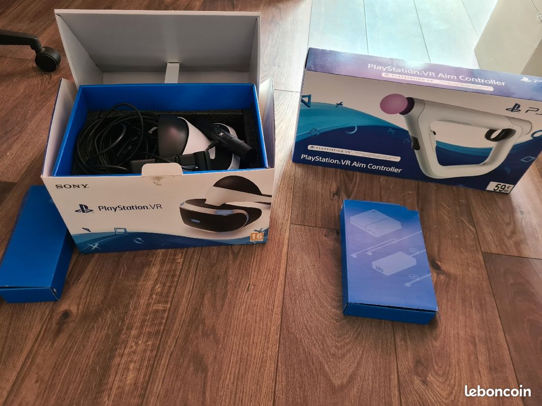 Casque Vr ps4 et son AIM contrôleur (image 1)