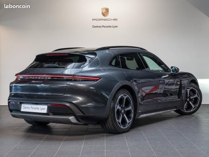 Porsche Taycan 435ch 4 avec batterie performance plus (image 36)