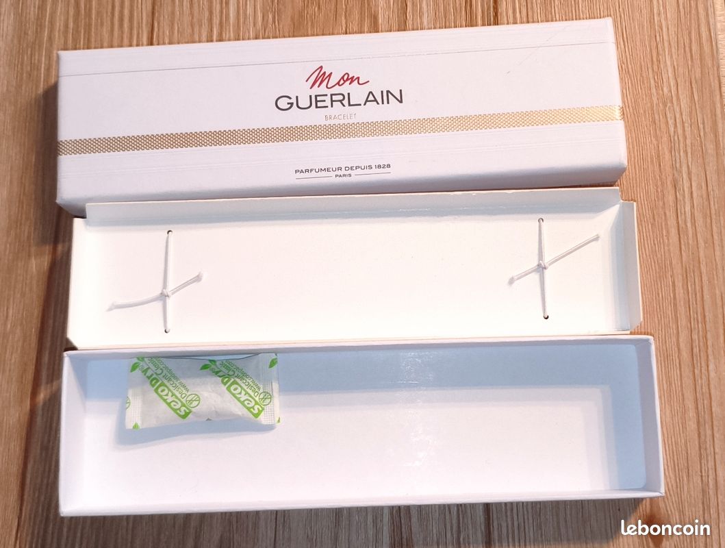 Bracelet Guerlain Neuf Avec étiquettes - Bijou De Marque De Luxe