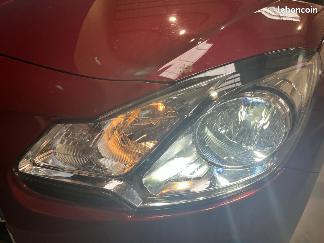 CITROEN DS3 1.6 THP 156 cv Sport Chic - Suivi complet - Radar de recul - Climatisation (image 13)