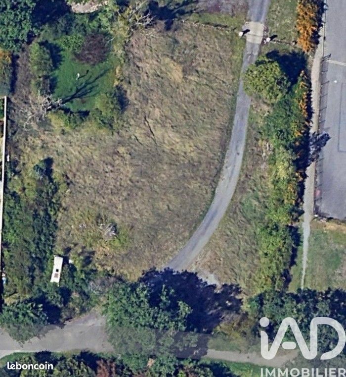Terrain 3466 m² · à Azay-le-Rideau · 3 466 m² · 175 000 €