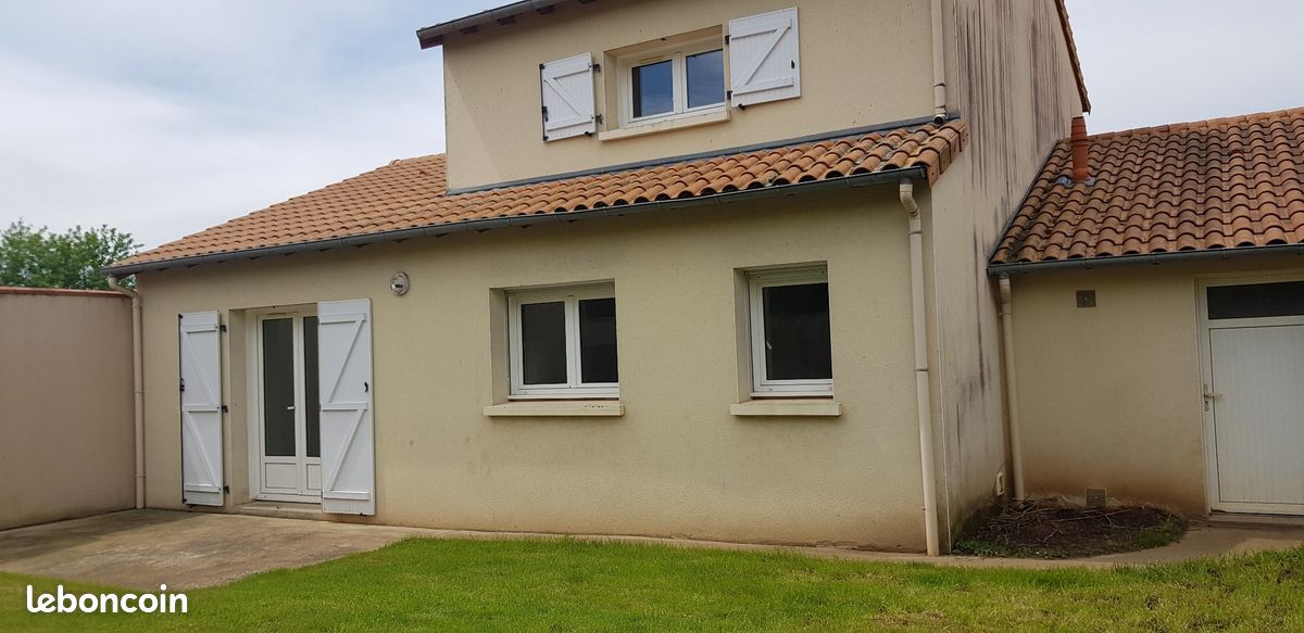 Maison 5 pièces 97 m² · à Cholet · 97 m² · 1 030 €
