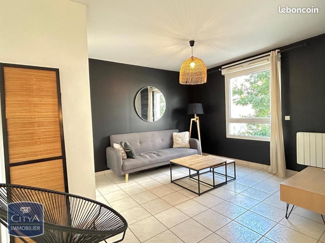 Appartement 2 pièces 54 m² · à Lyon · 54 m² · 985 €