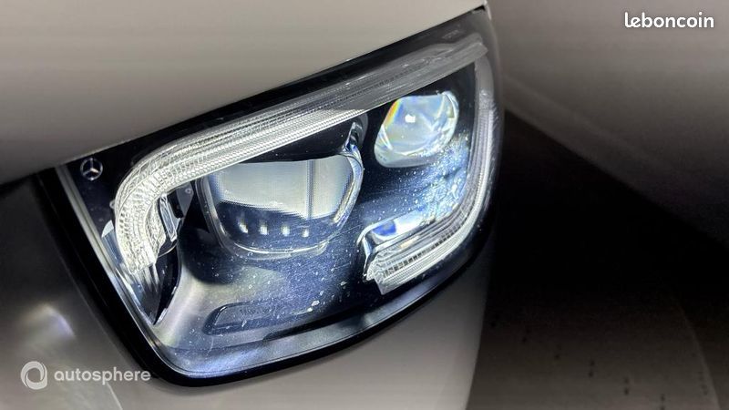 Mercedes Glc 300 d 245ch AMG Line 4Matic 9G-Tronic (image 17)