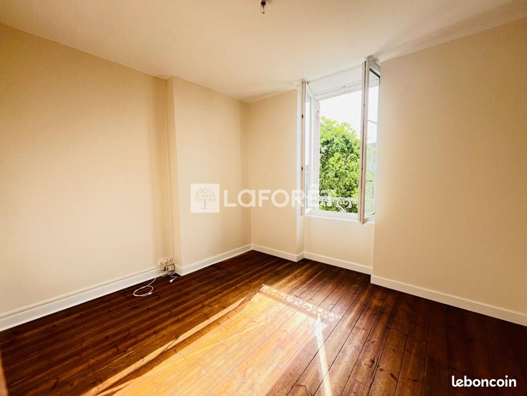 Appartement 3 pièces 57 m² · à Barbezieux-Saint-Hilaire · 57 m² · 600 €/mois