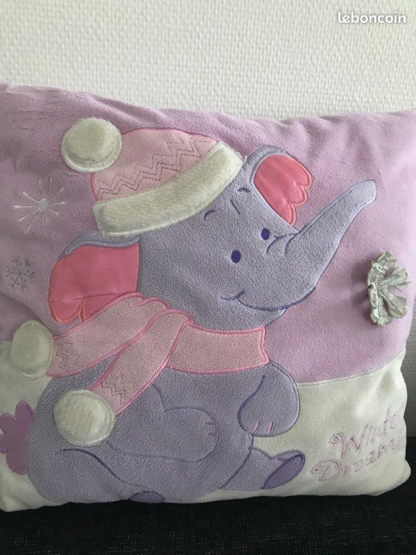 Coussin Disney (image 1)