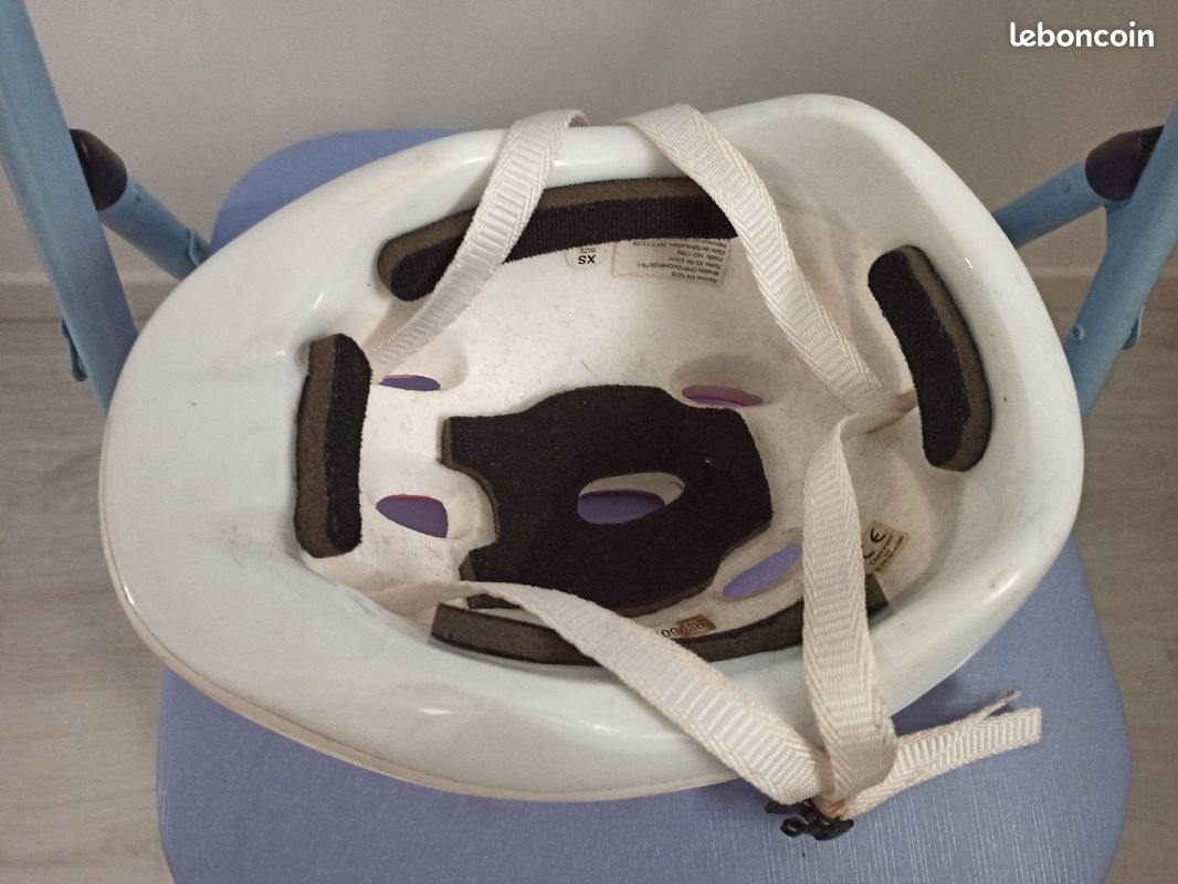 Casque enfant Hello Kitty (image 2)