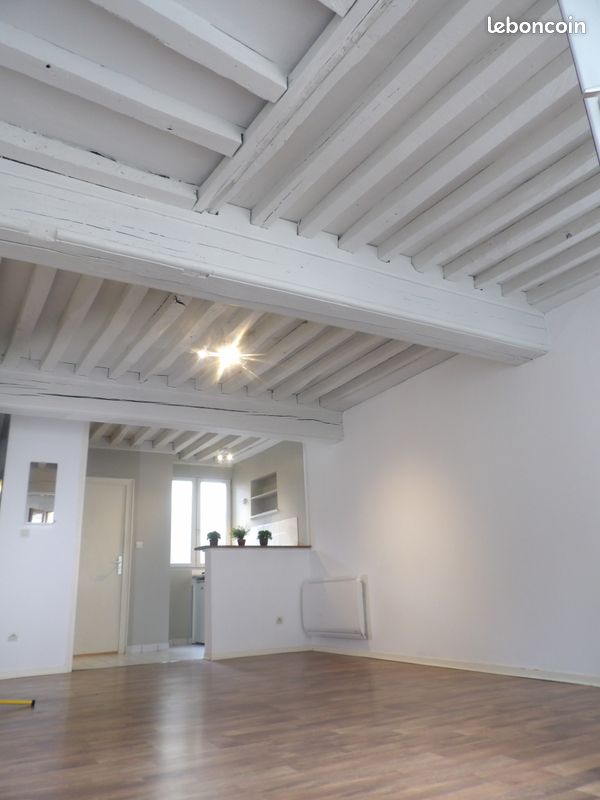 Appartement 1 pièce 33 m² · à Dijon · 33 m² · 528 €