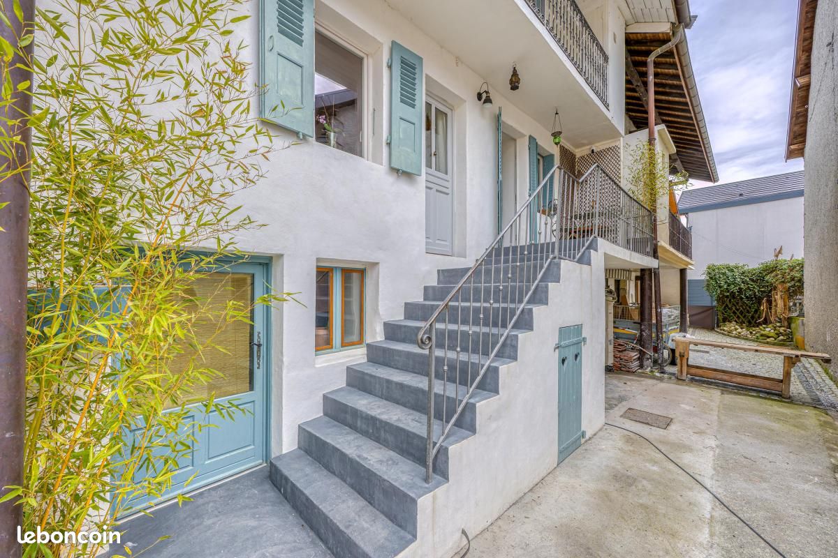 Maison 7 pièces 190 m² · à Frangy · 190 m² · 429 000 €