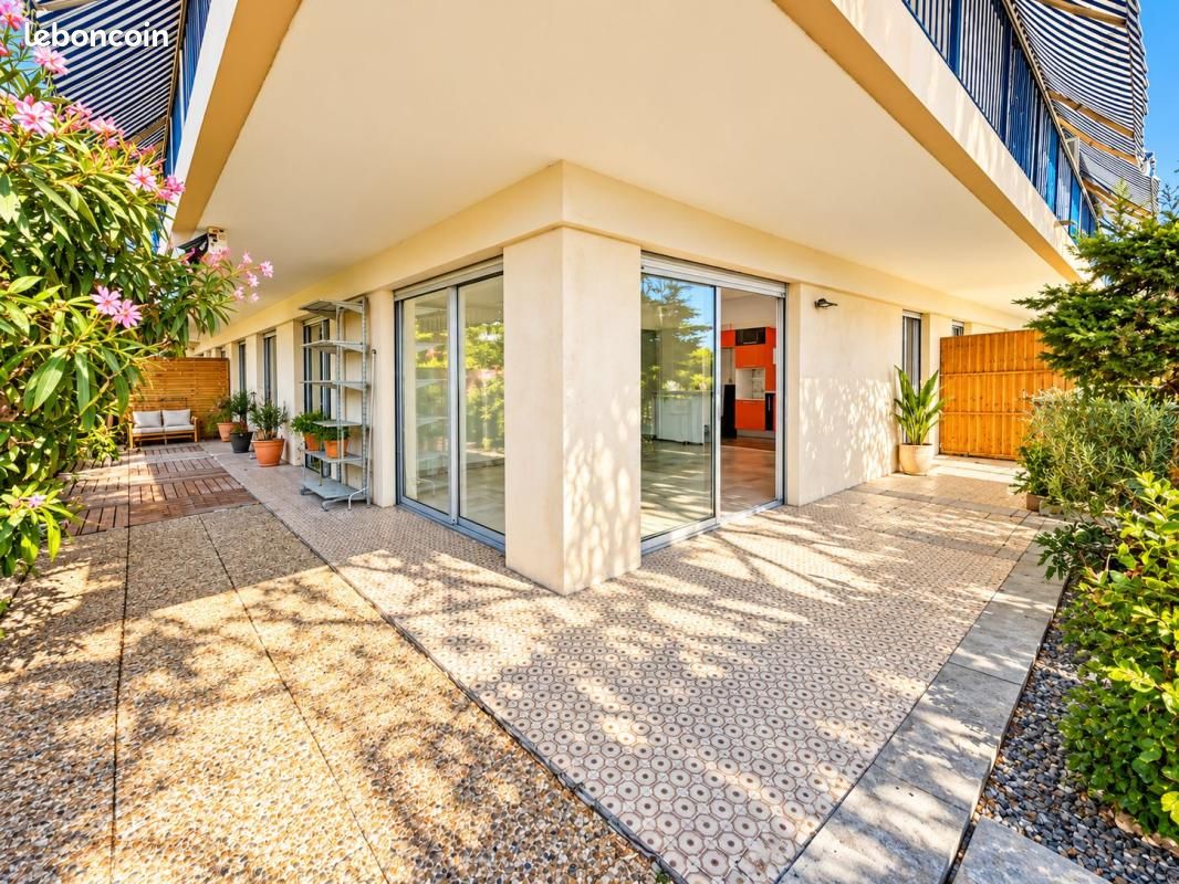 Appartement 4 pièces 76 m² · à Antibes · 76 m² · 350 000 €