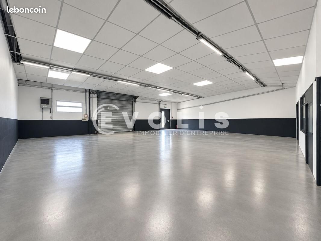 Local d'activité 273 m² (image 2)