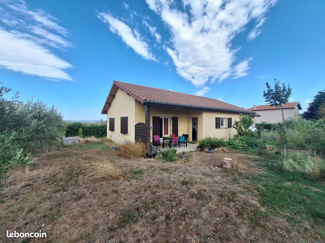 Maison 4 pièces 100 m² · à Beaufort · 100 m² · 920 €/mois