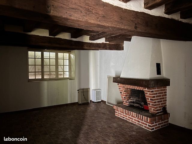 Maison 8 pièces 211 m² · à Saint-Hilaire-Saint-Mesmin · 211 m² · 259 000 €