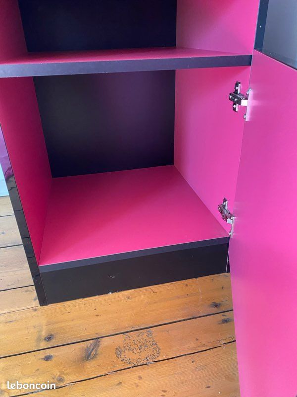 Bureau (image 8)