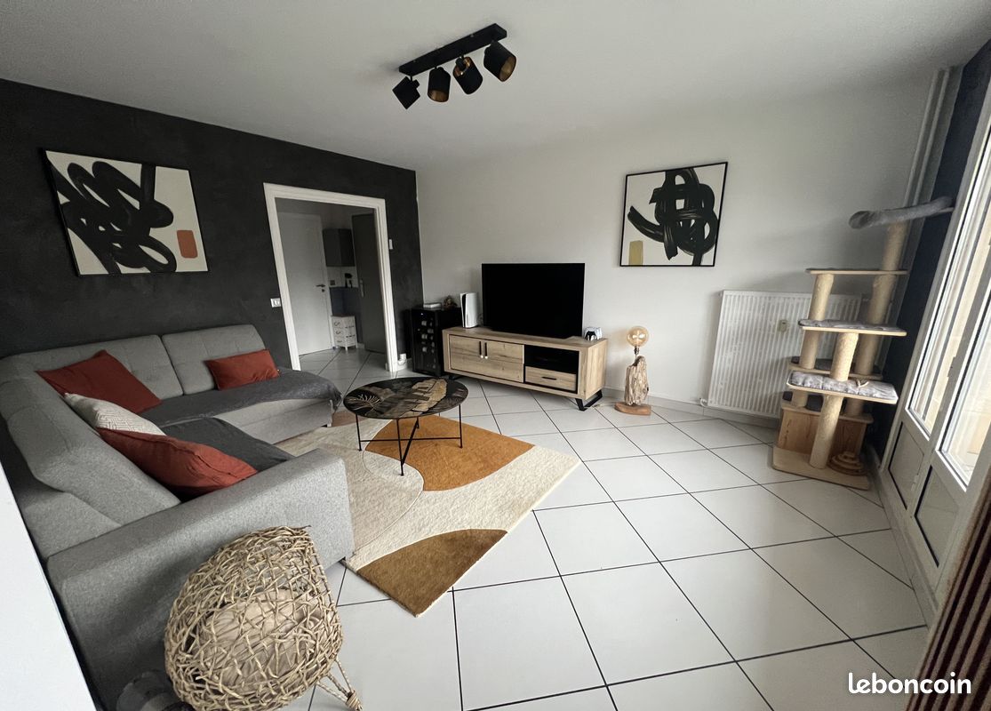 Appartement 4 pièces 80 m² · à Vienne · 80 m² · 215 000 €