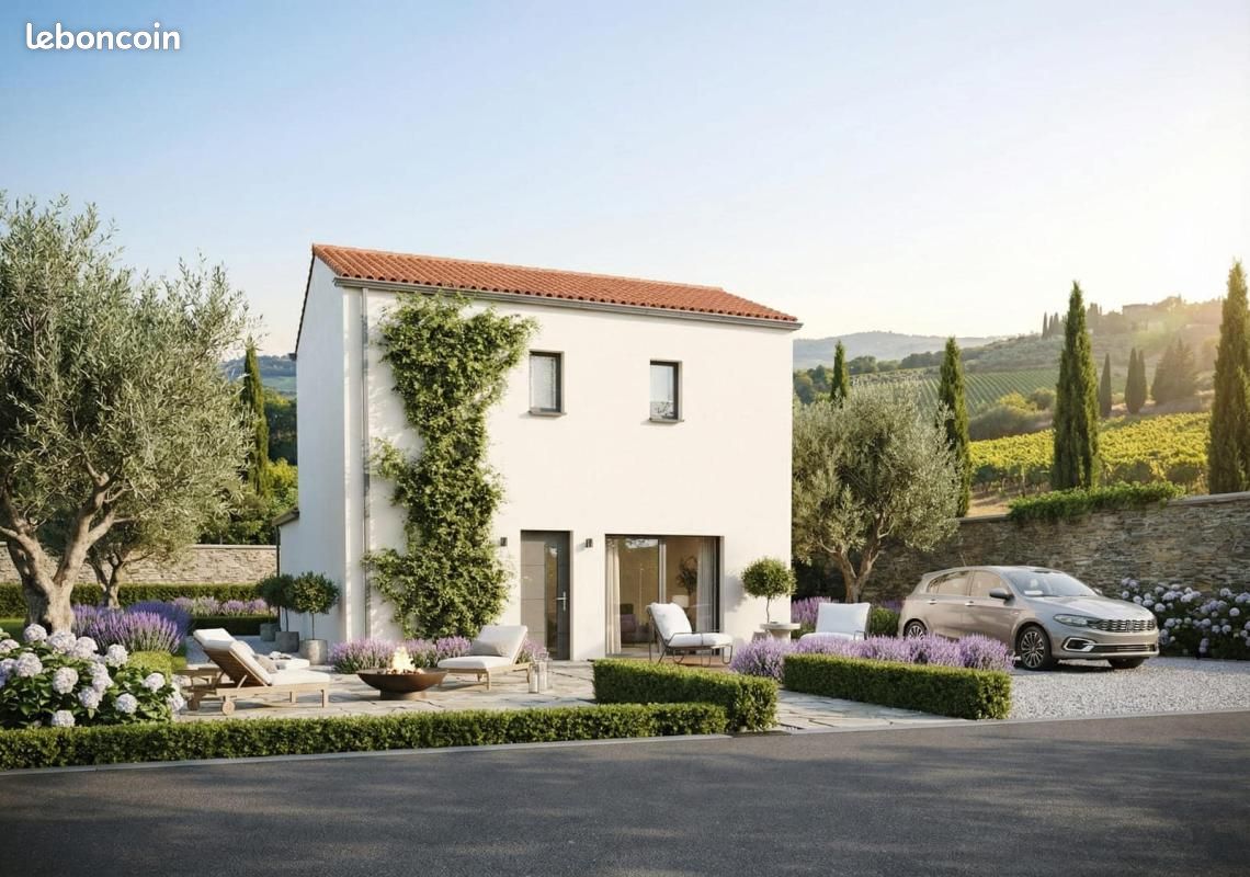 Maison 4 pièces 90 m² · à La Ronde · 90 m² · 280 237 €
