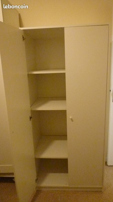 Armoire IKEA – 4 espaces de rangement (image 8)