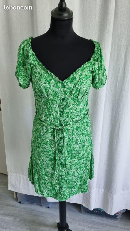 Robe boutonnée col V manches ballons PIMKIE taille 38 (image 5)